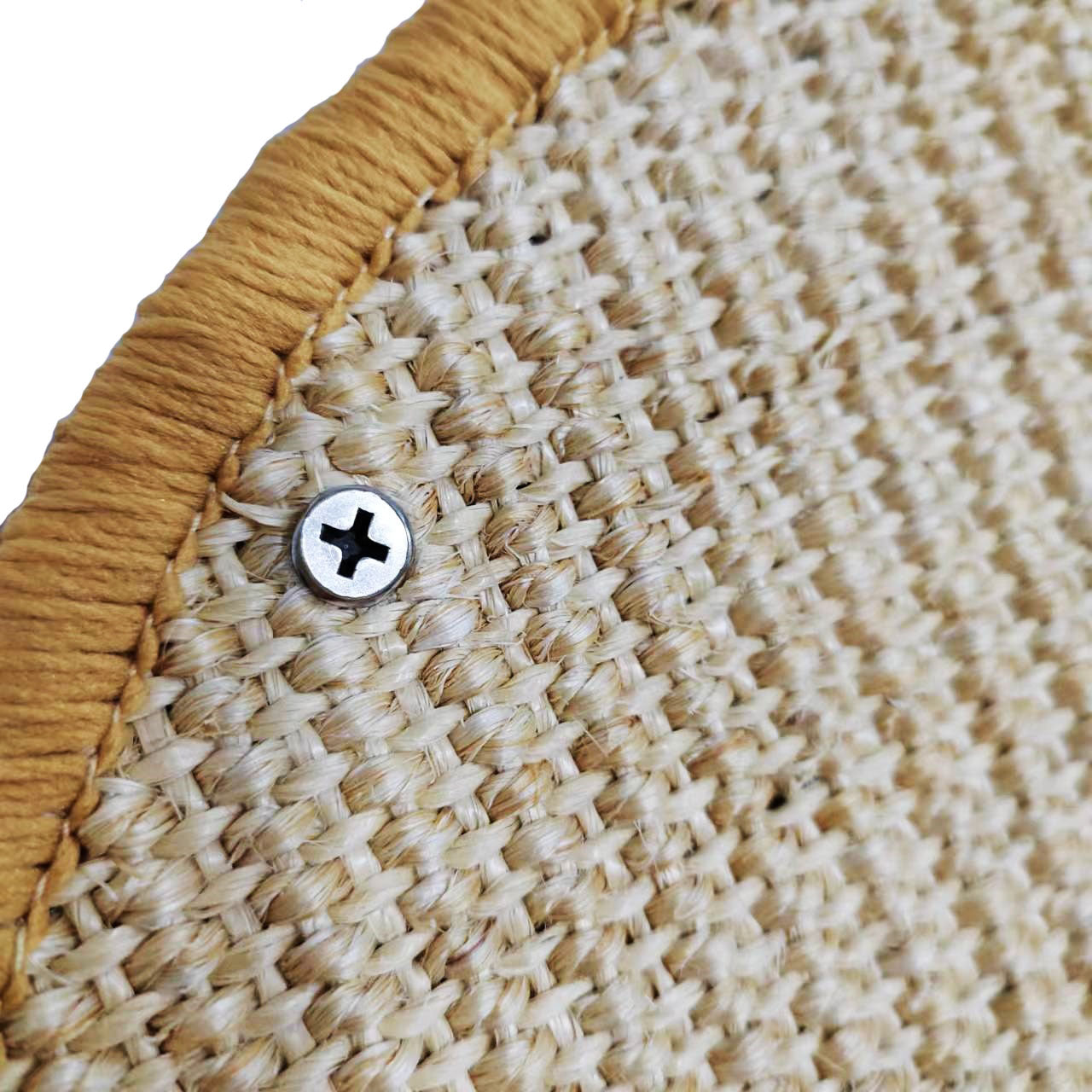 Customizable Oval Sisal Cat Scratcher: Natural Fiber, Tailored Shape, and Earth-Friendly