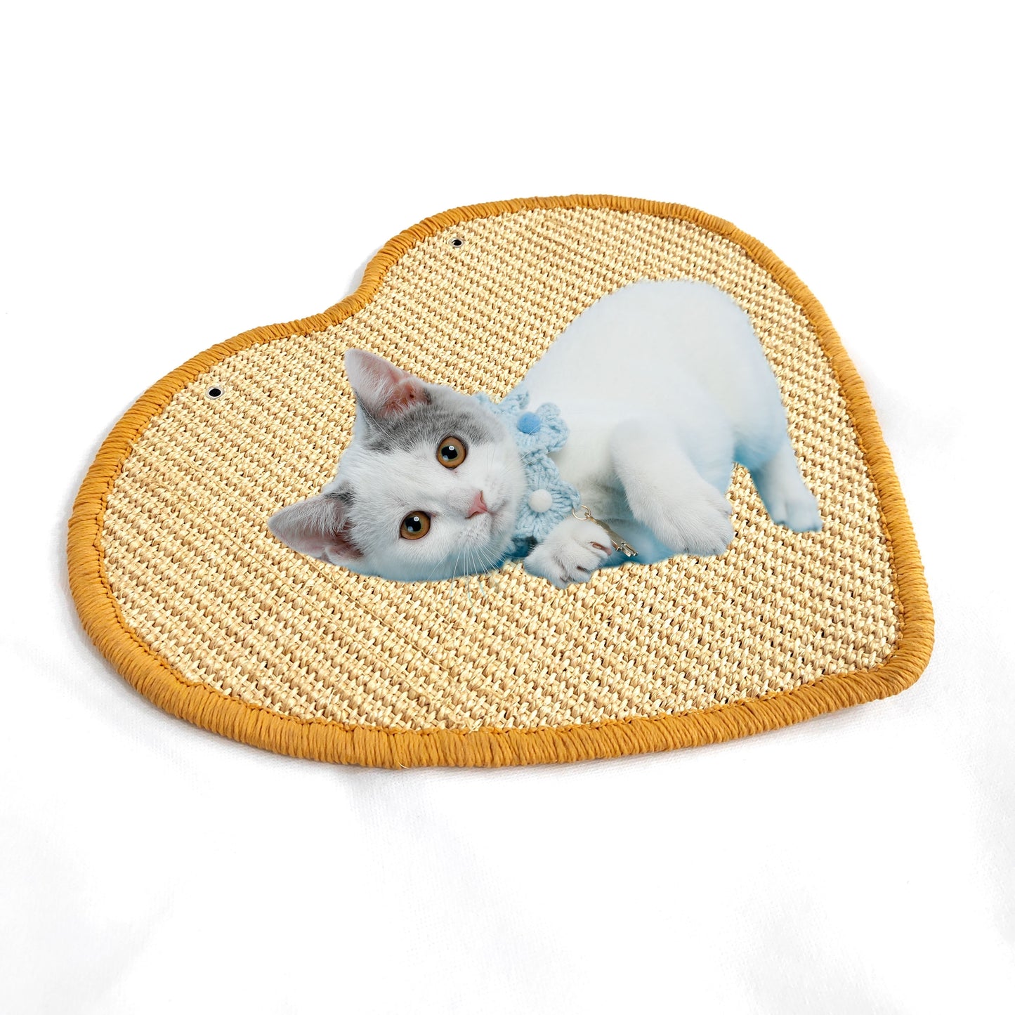 Heart-shaped Sisal Cat Scratching Board, Aesthetically Pleasing, Wear-resistant and Slip-proof, Comfortable Scratching Experience without Hurting Claws